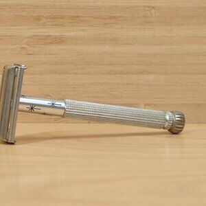 Gillette Vintage Safety Razor, Butterfly TTO Mechanism, Made in England